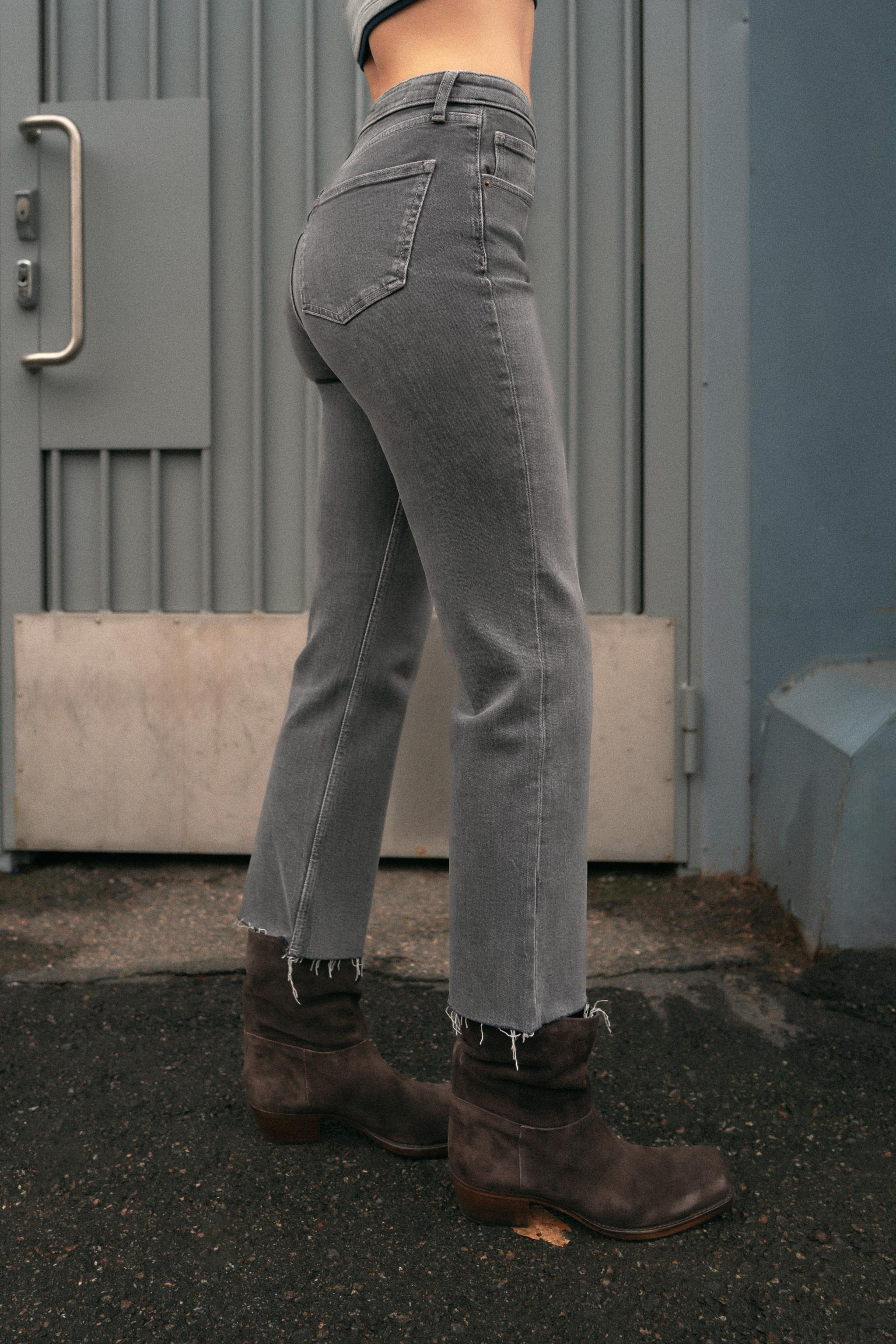 TRF HIGH-WAISTED CROPPED FLARE JEANS